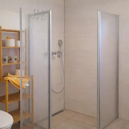 Byhleguhre Holiday home *